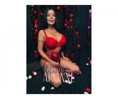 Arianne 36DD***Femme sensuelle & sexuelle