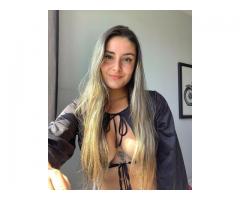 Je suis disponible,