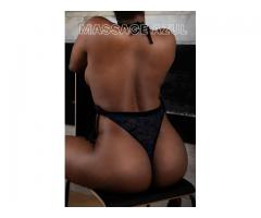 KIM Gros Seins Naturels @MassageAzul